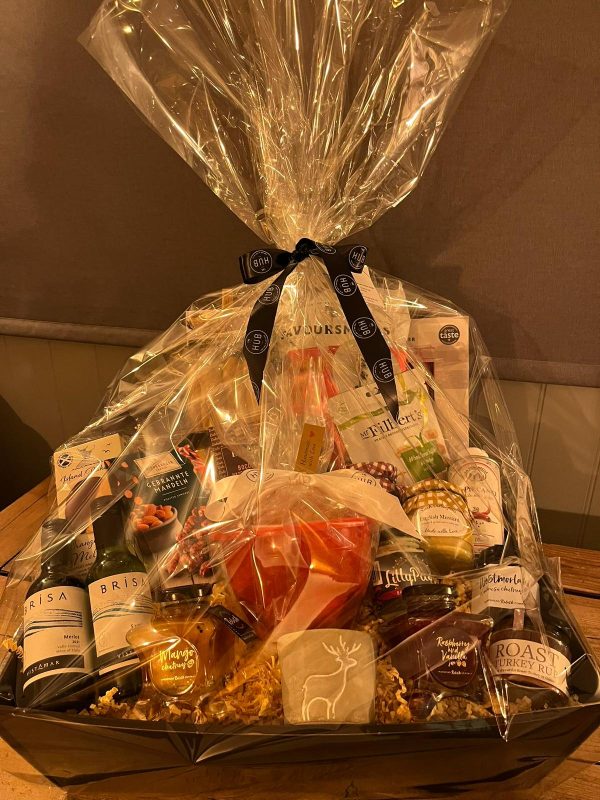 Christmas Hamper - Tinsel