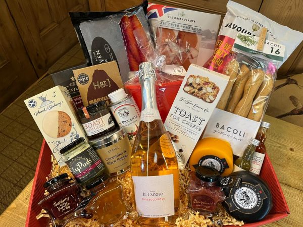 Christmas Hamper - Cinnamon & Clove